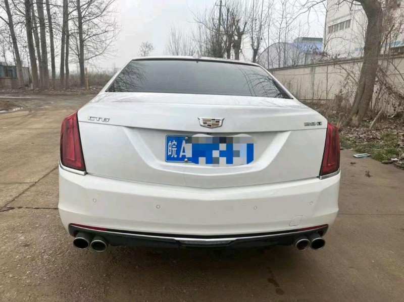 淮南18年凱迪拉克CT67
