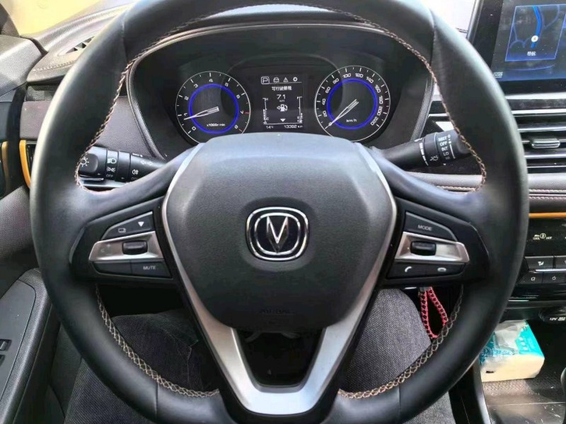 宜昌22年長安汽車逸動6