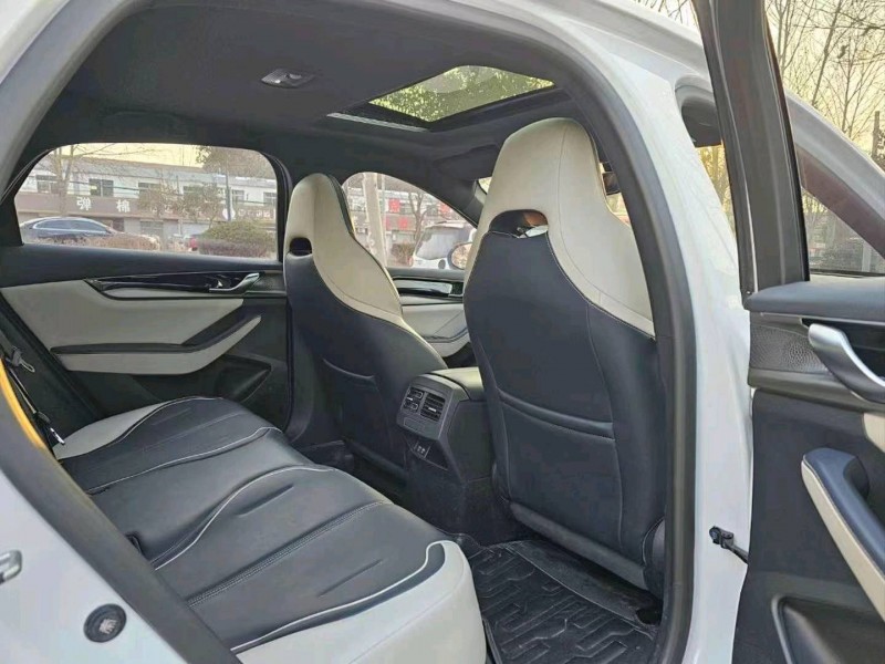 枣庄21年比亚迪秦4