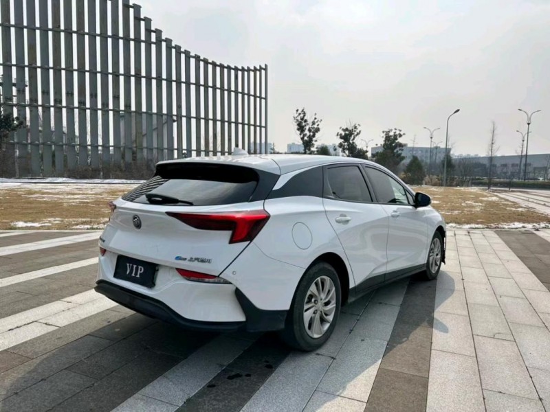 盐城22年别克微蓝8