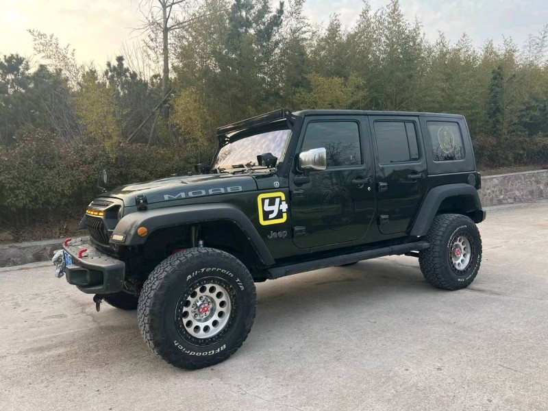 青岛10年Jeep牧马人2