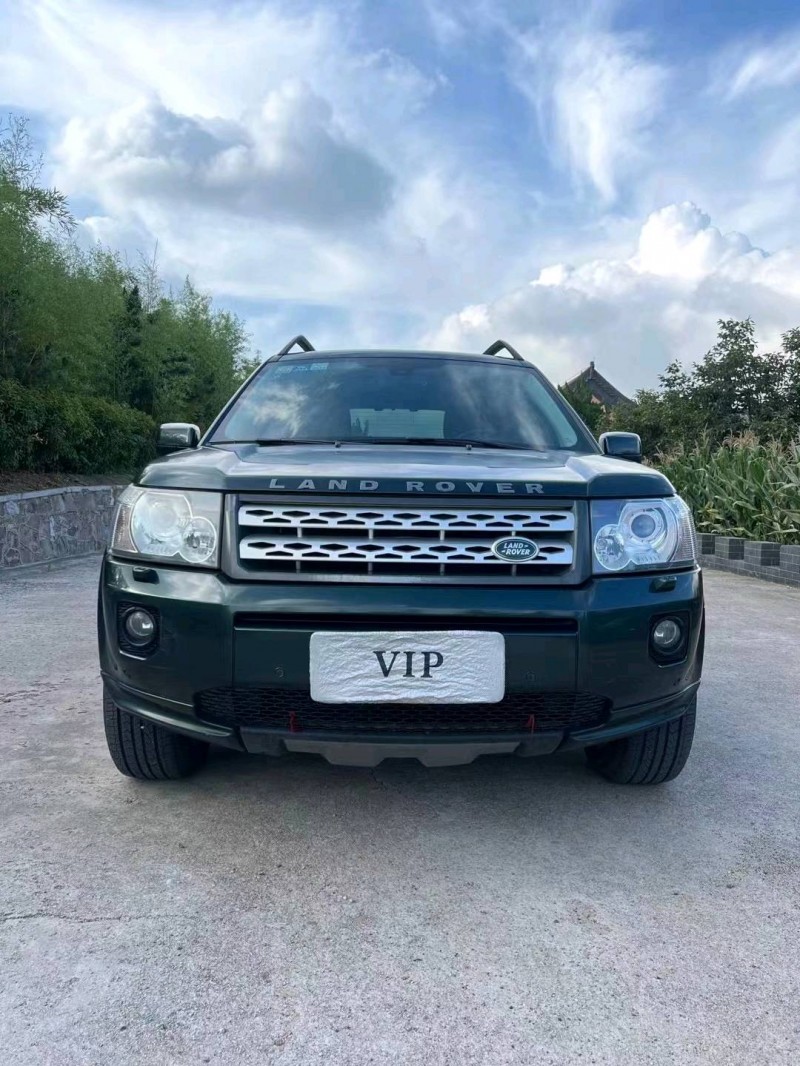 青岛11年路虎发现1