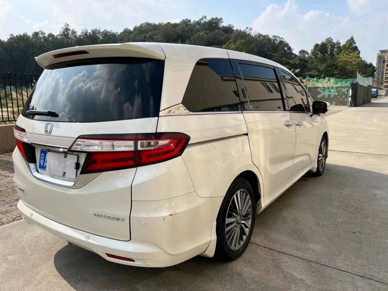 江门19年本田奥德赛8