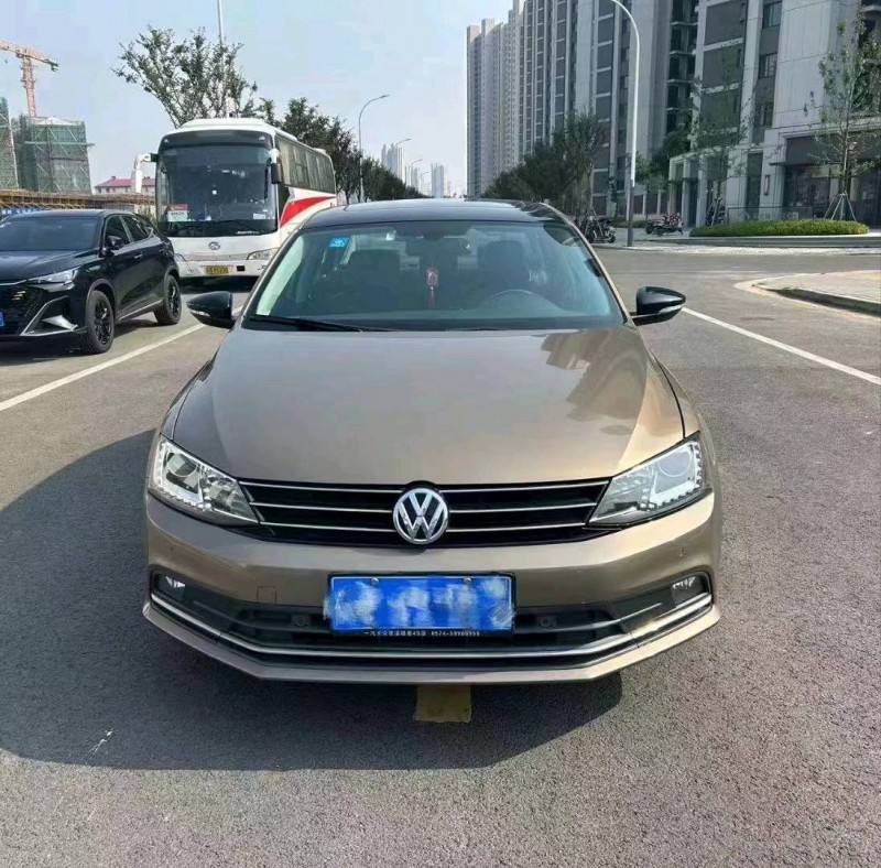 枣庄18年大众速腾1