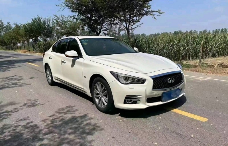 棗莊17年英菲尼迪Q502