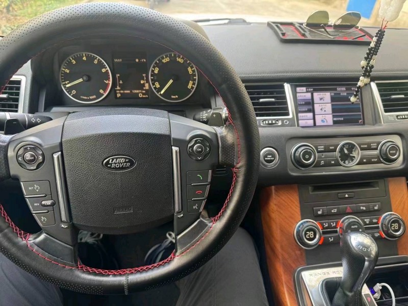 苏州12年路虎揽胜运动7