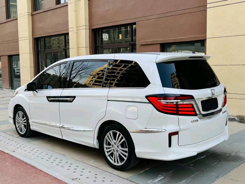 东营20年本田艾力绅4