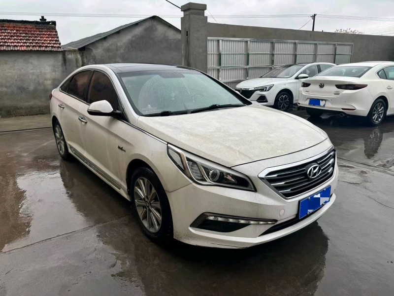 湖州15年現代索納塔九5