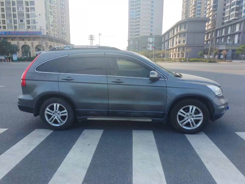 梧州11年本田CRV4