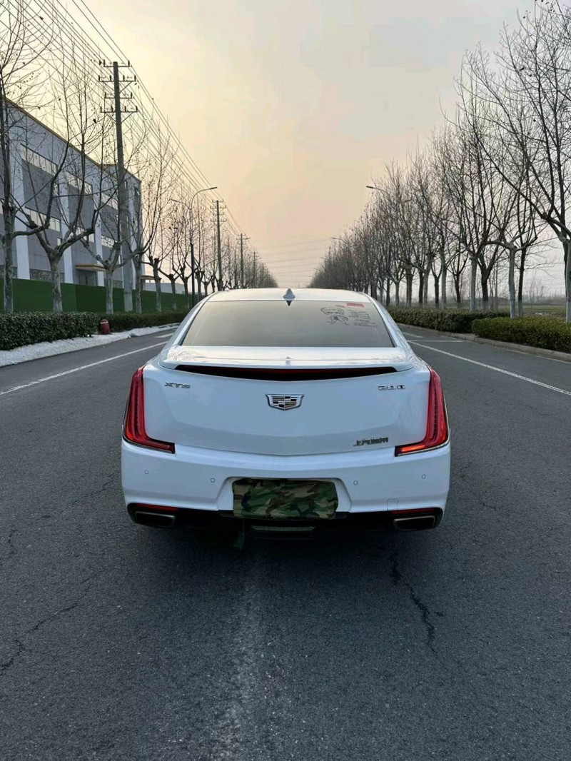 宿迁19年凯迪拉克XTS9