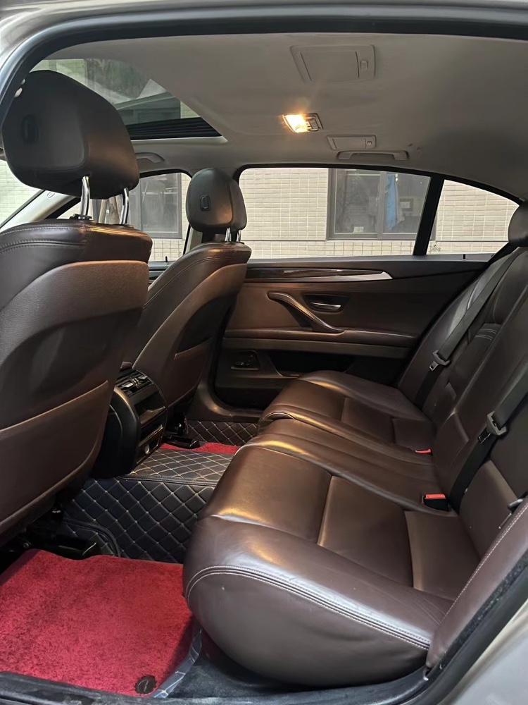 佛山15年宝马5系8