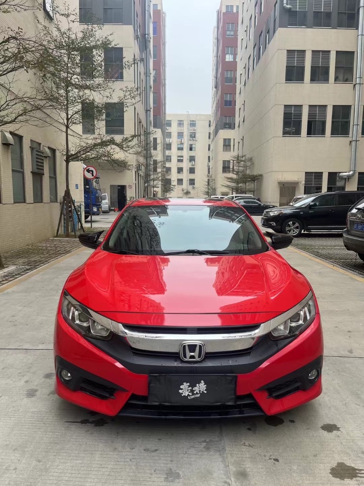 佛山18年本田思域1