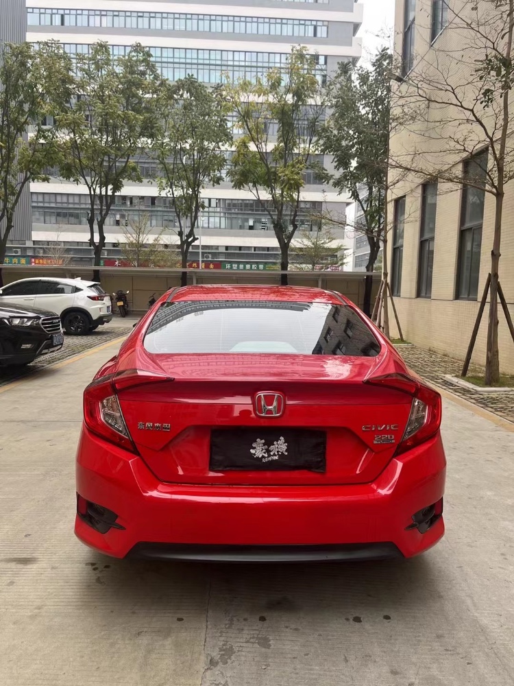 佛山18年本田思域5