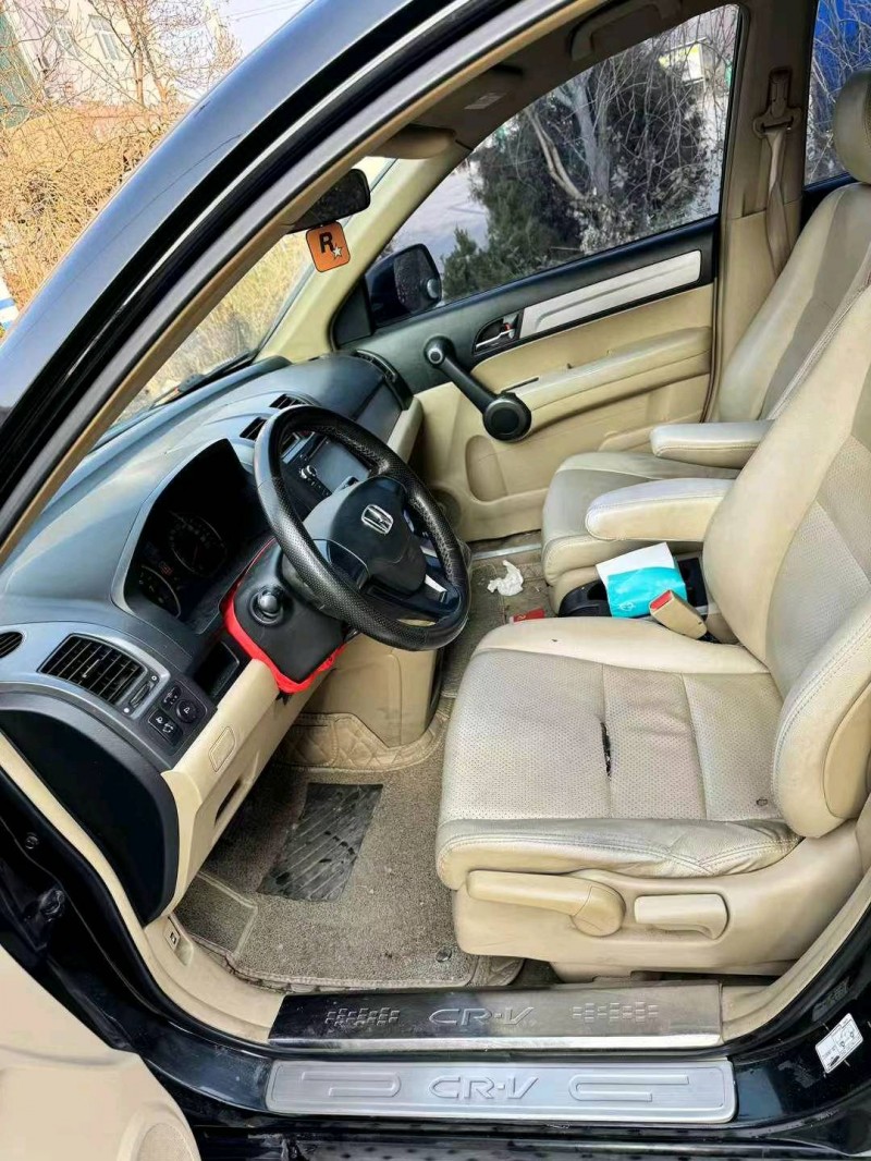 枣庄11年本田CRV7