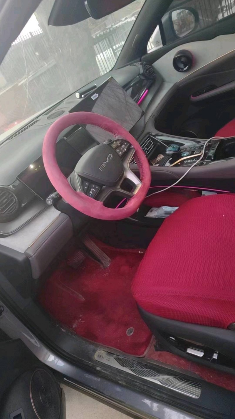 邢台23年比亚迪护卫舰2