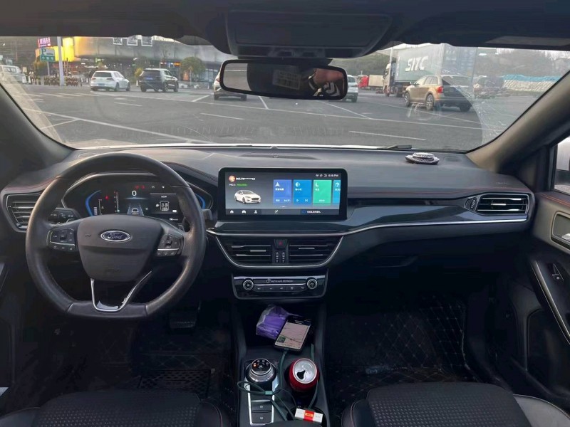 重庆22年福特福克斯7