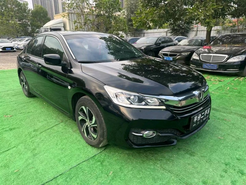 广州18年本田雅阁3