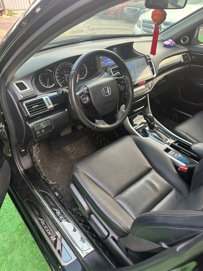 广州18年本田雅阁6