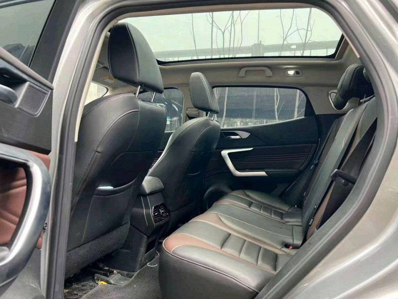 衡陽21年長城汽車WEY VV55