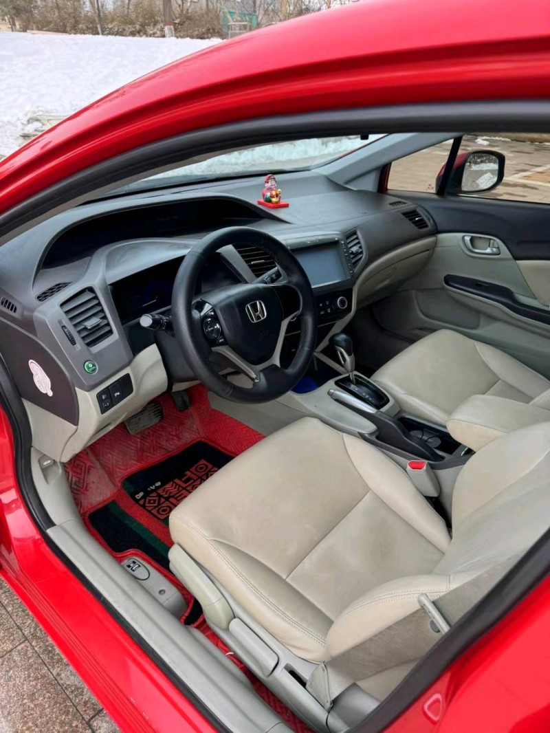 邢台13年本田思域4