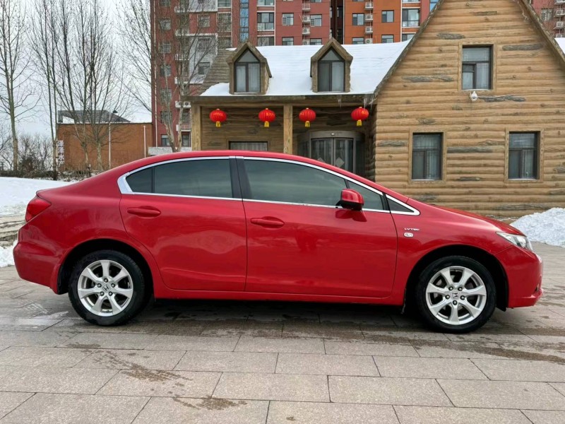 邢台13年本田思域8