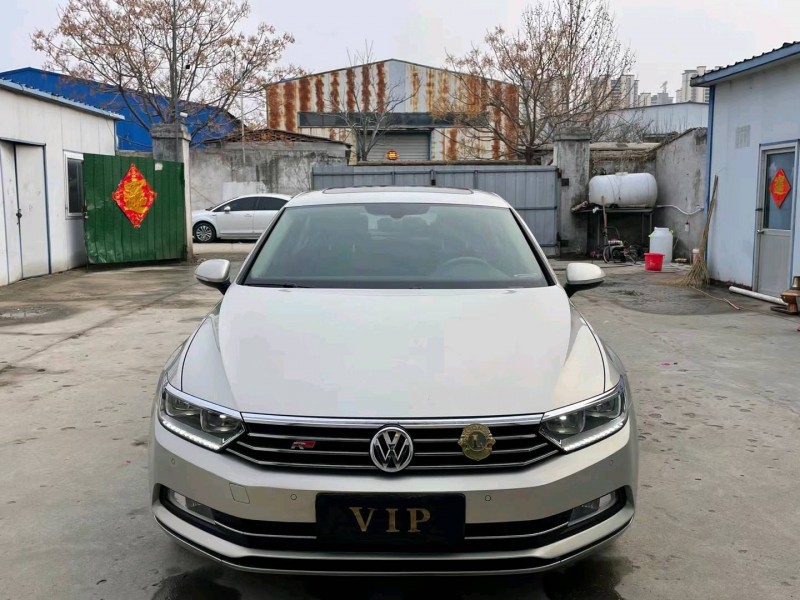 济宁18年大众迈腾1