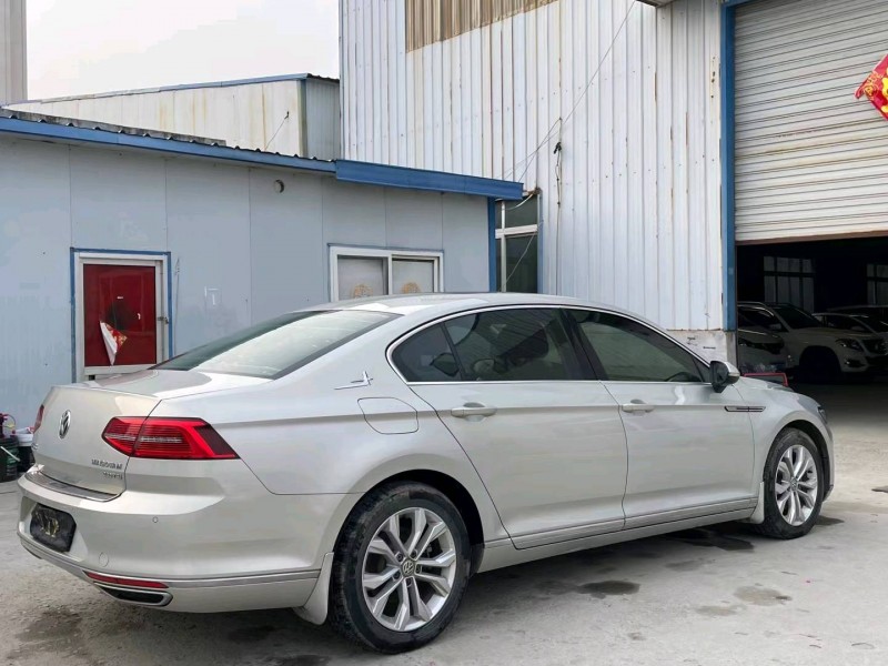 济宁18年大众迈腾8