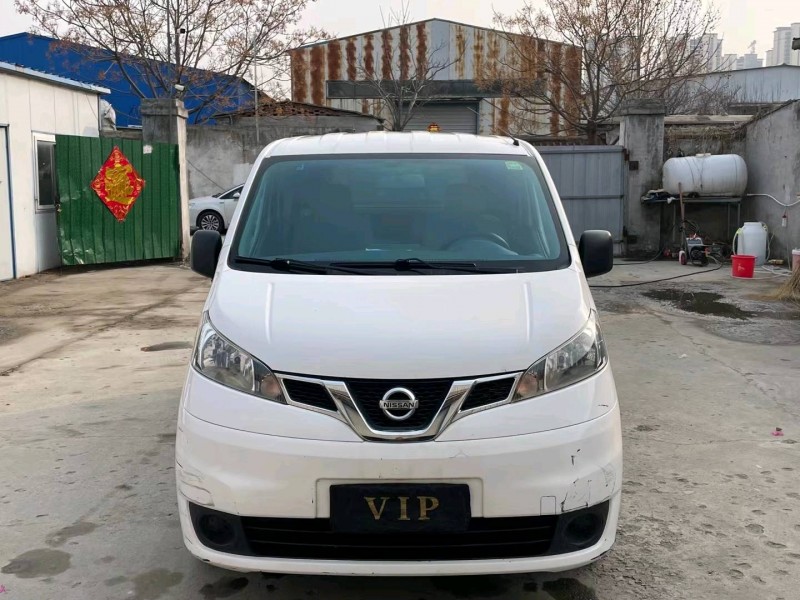 济宁17年日产NV2001