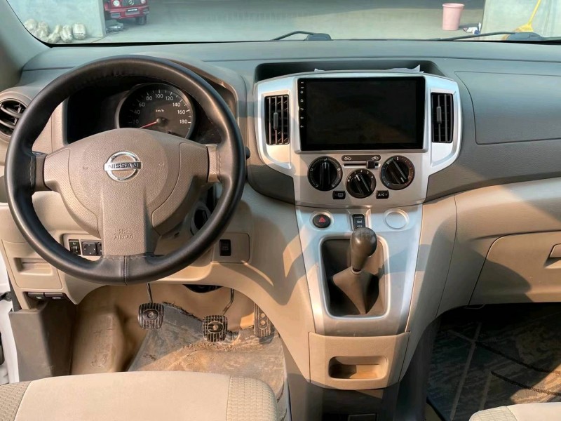 济宁17年日产NV2004