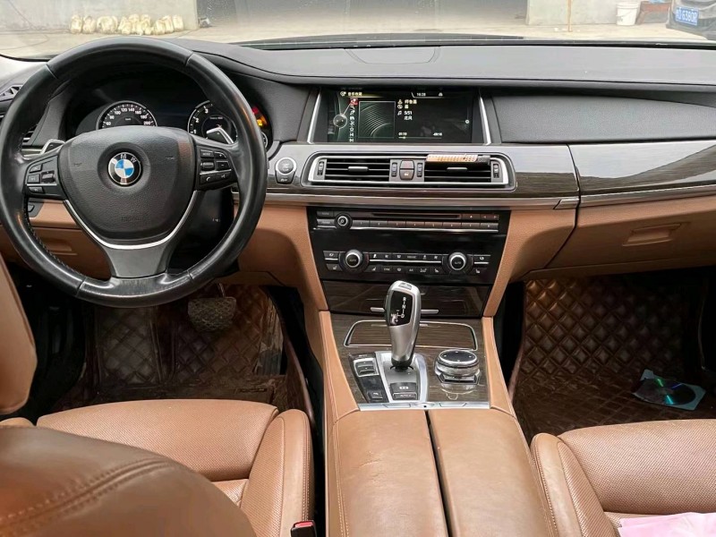 济宁14年宝马7系4