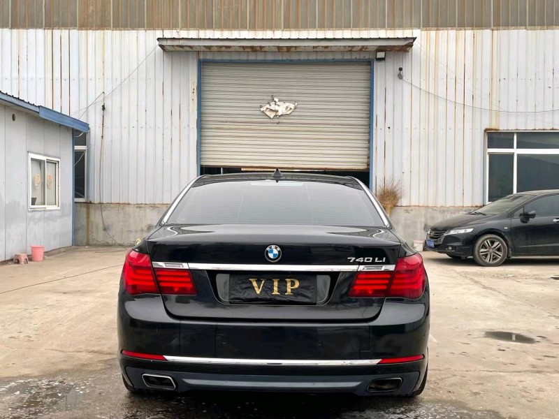 济宁14年宝马7系9