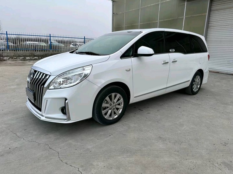 徐州19年别克GL82