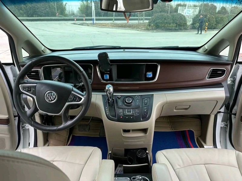 徐州19年别克GL85