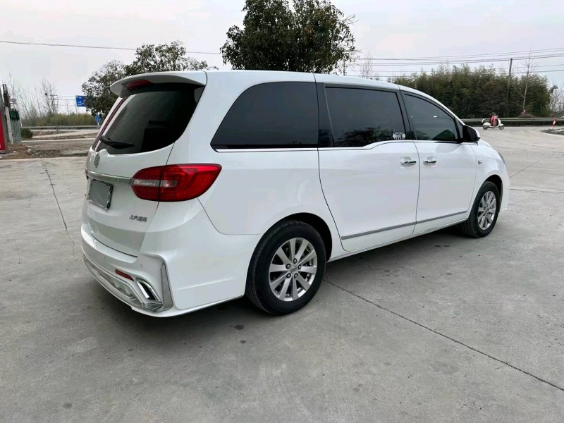 徐州19年别克GL88