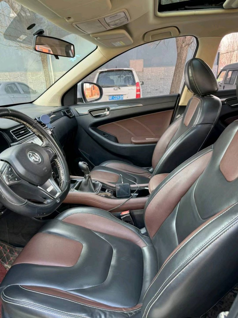 保定16年东风风光8