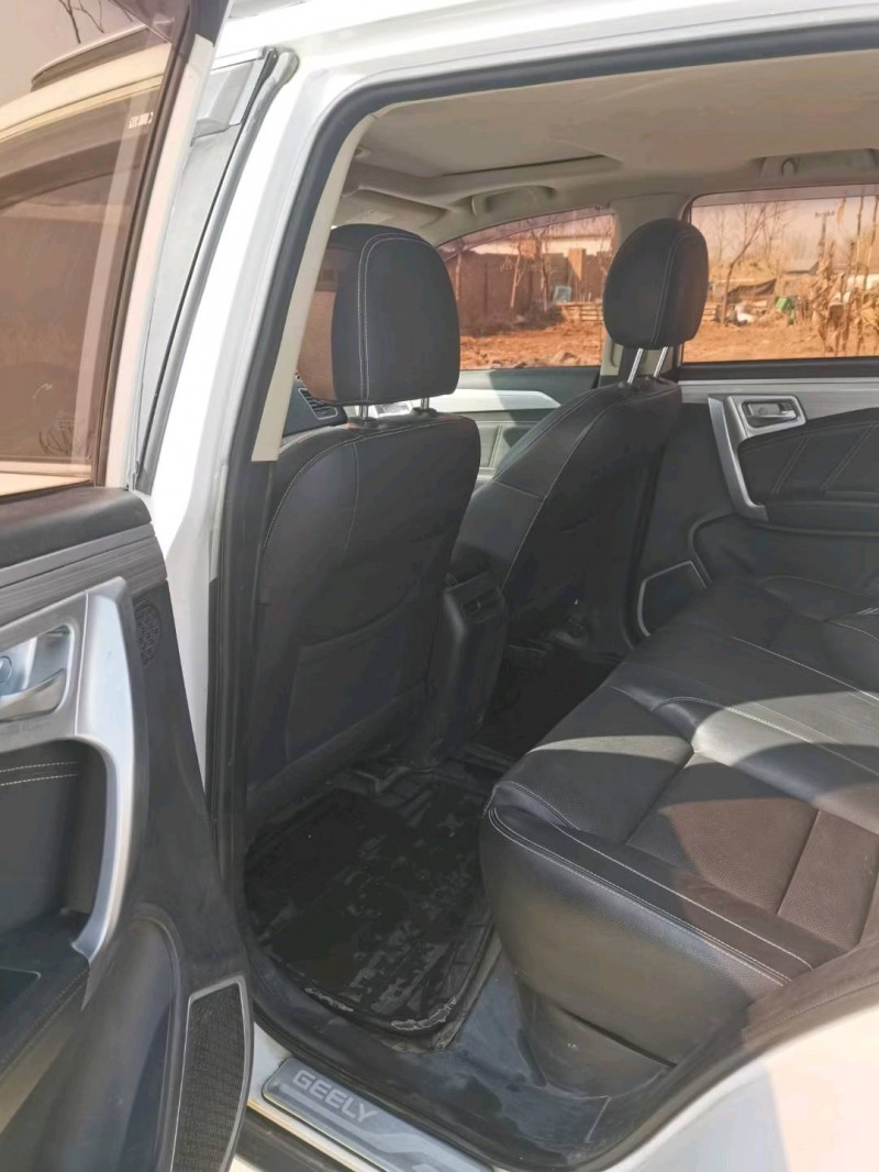 保定17年吉利远景X65