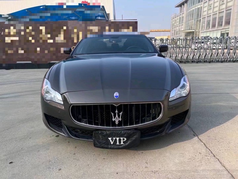 济宁15年玛莎拉蒂总裁1