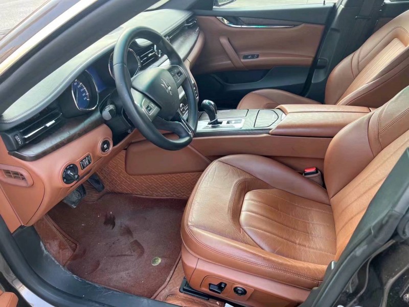 济宁15年玛莎拉蒂总裁5