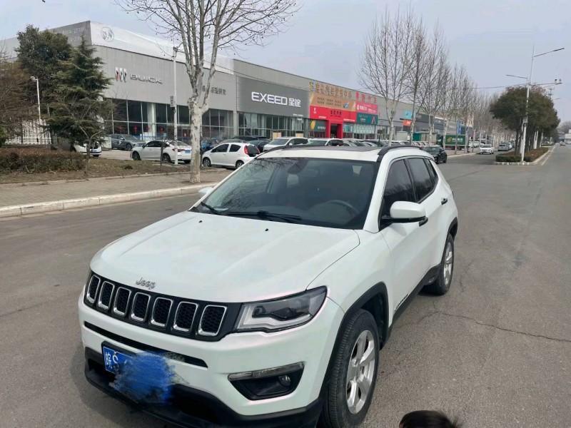 許昌19年Jeep指南者1