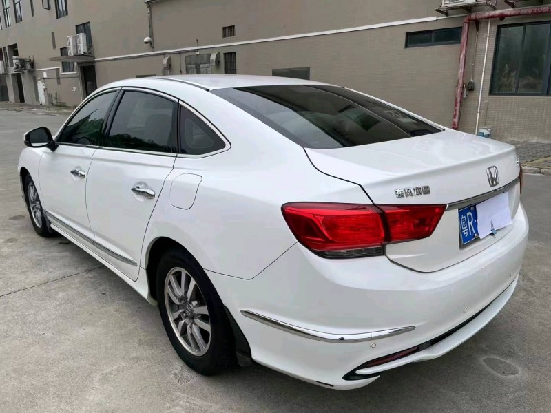 江门14年本田思铂睿7