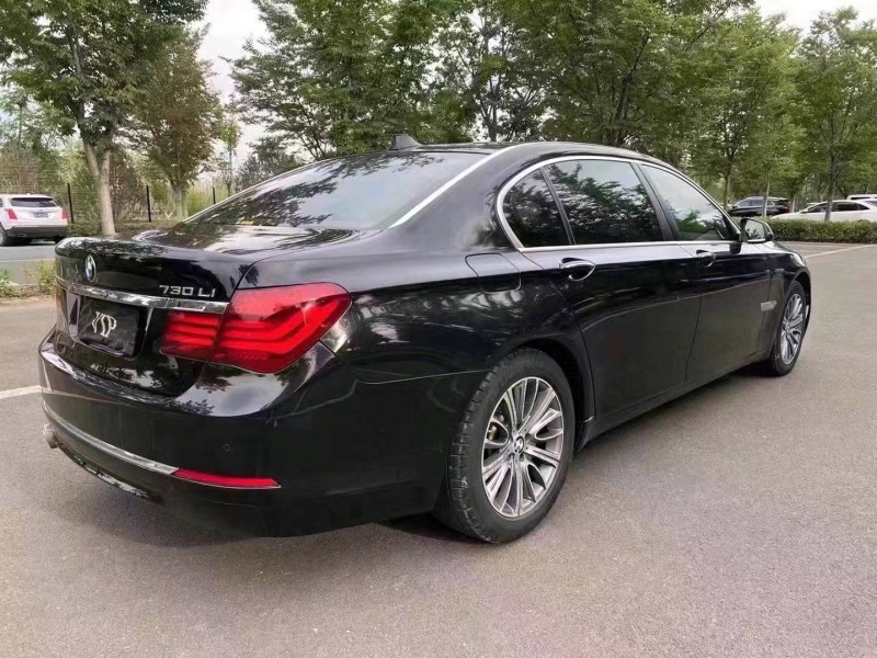 济宁15年宝马7系7