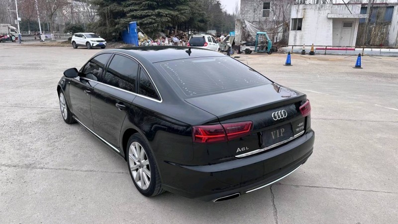 济宁16年奥迪A6L4