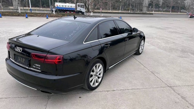 济宁16年奥迪A6L5