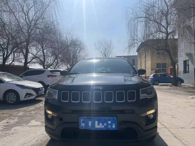 保定17年Jeep指南者1