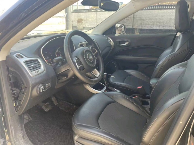 保定17年Jeep指南者4