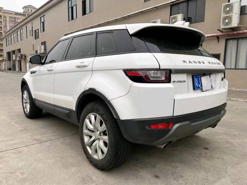 江门19年路虎极光7