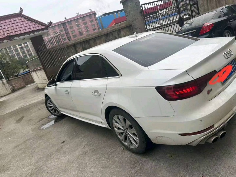 衡陽18年奧迪A4L9