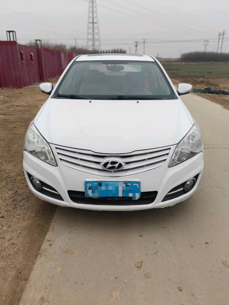 保定15年现代悦动1