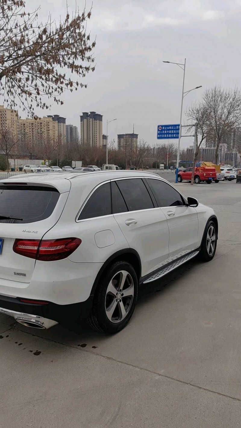 保定16年奔驰GLC4