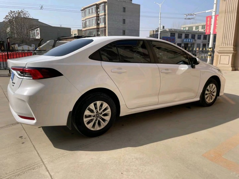 保定19年丰田卡罗拉5